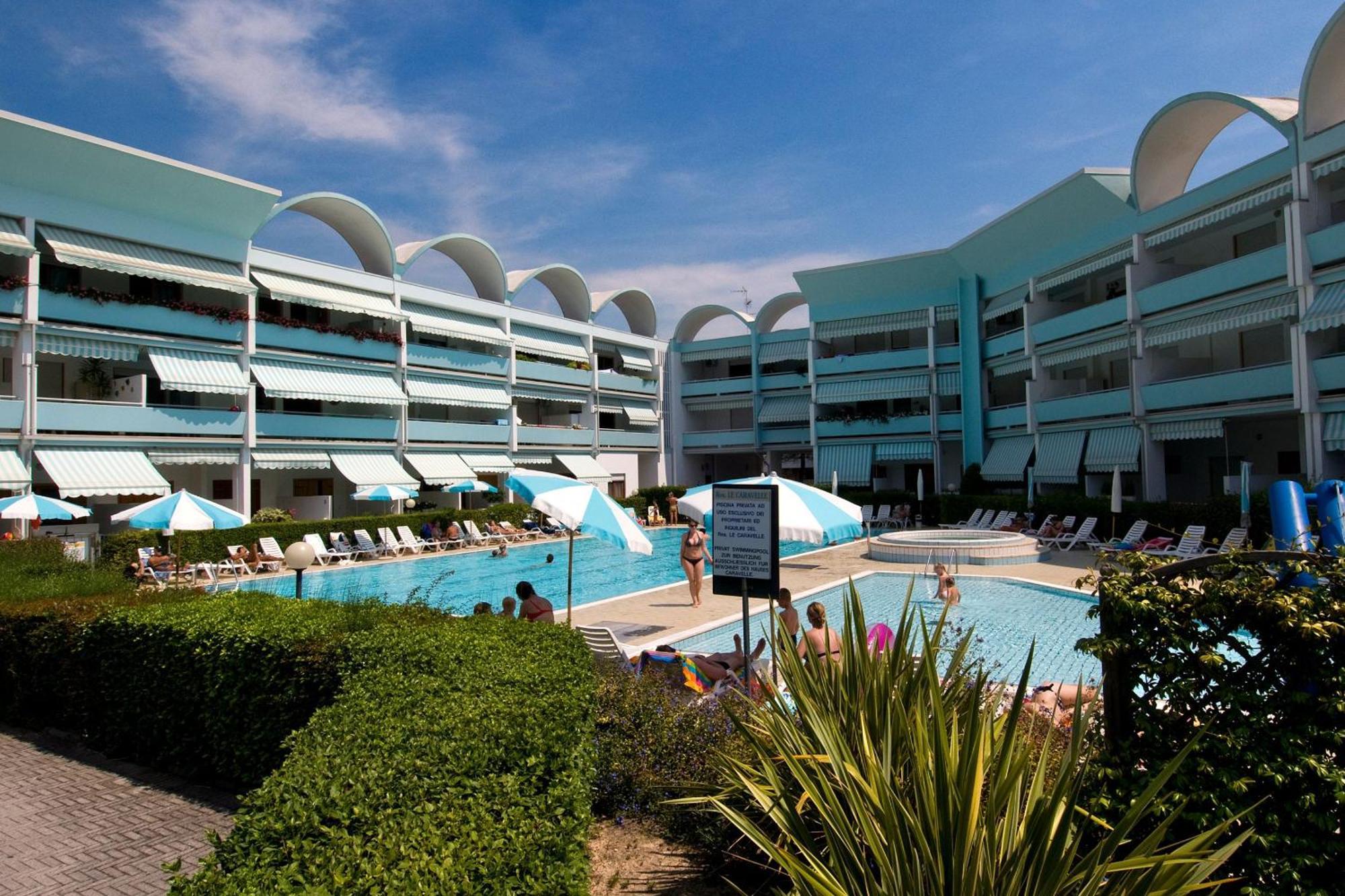 Le Caravelle Lägenhet Bibione Exteriör bild